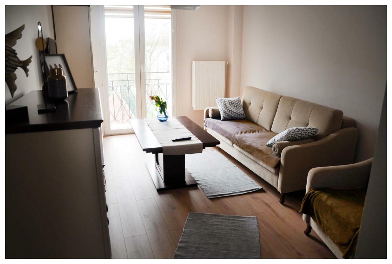 Color 24 Premium Appartement Stalowa Wola Buitenkant foto